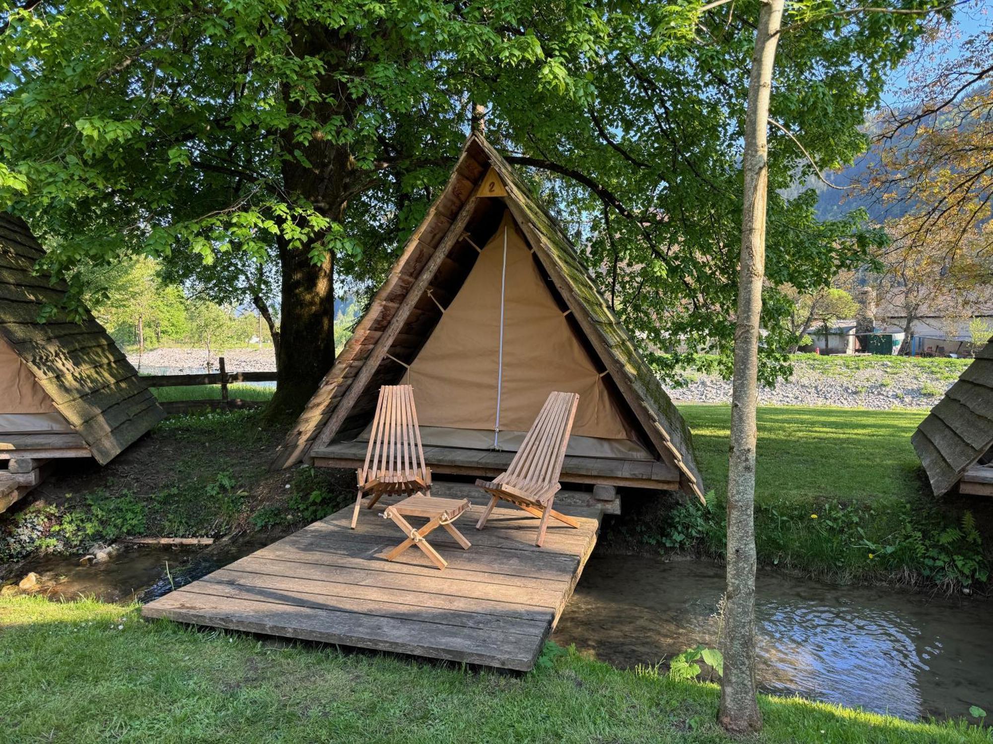 Kamp Na Otoku - Ljubno Ob Savinji Hotel ภายนอก รูปภาพ